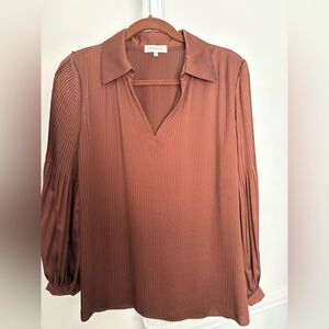 Lafayette 148 pleated blouse brown size medium excellent